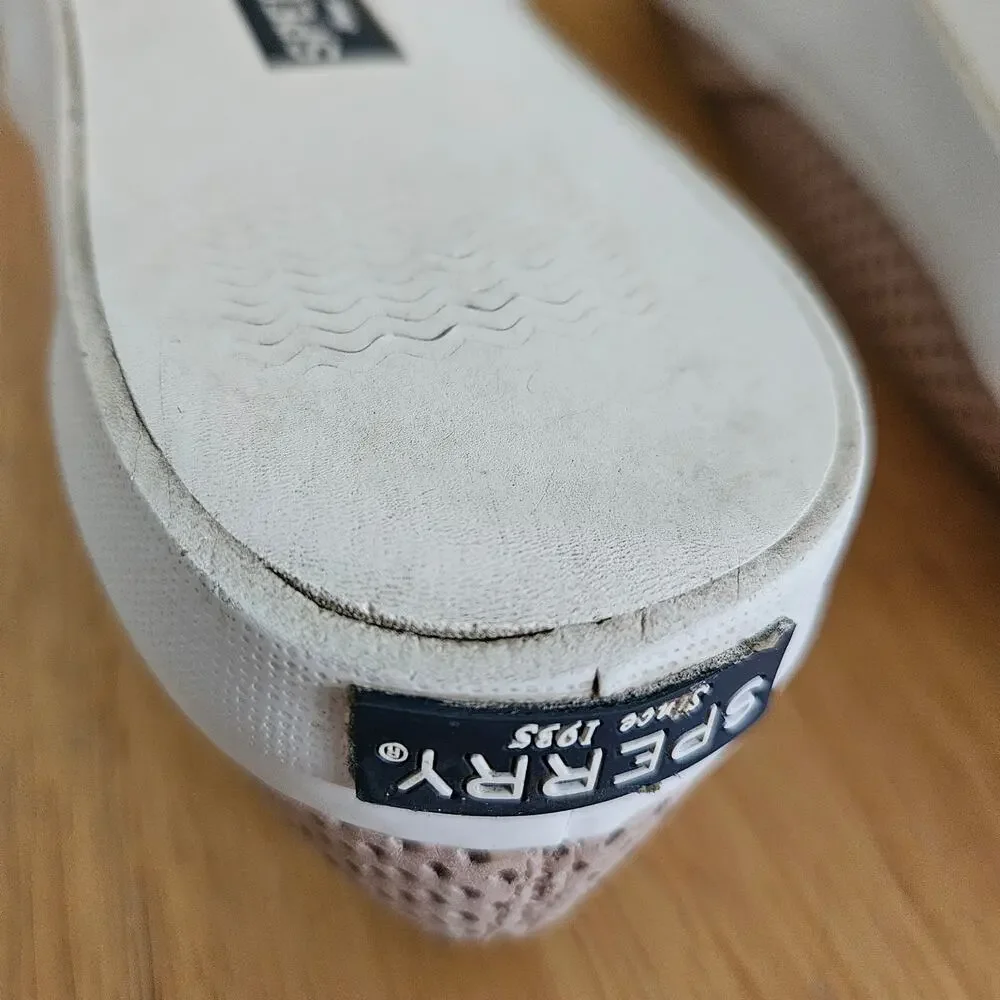 Sperry Seaside Perforated Leather Slip on Shoe Top Sider Sz 8.5
